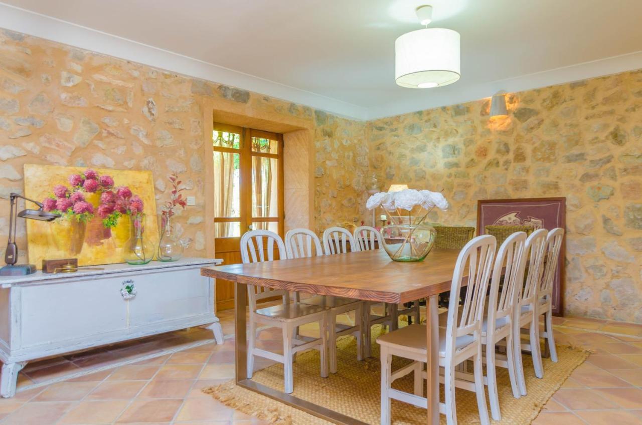 Son Barbot Villa